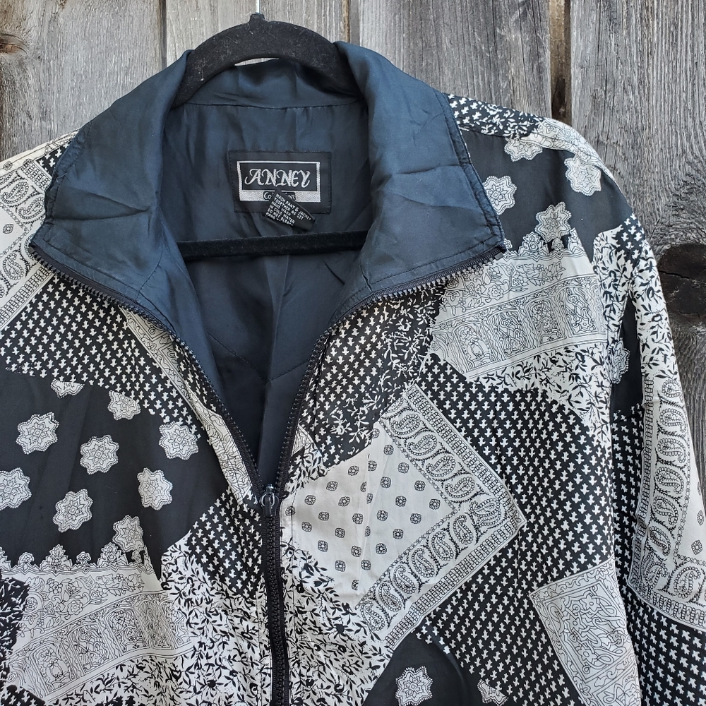 Vintage Silk Patchwork Pattern Jacket - image 2